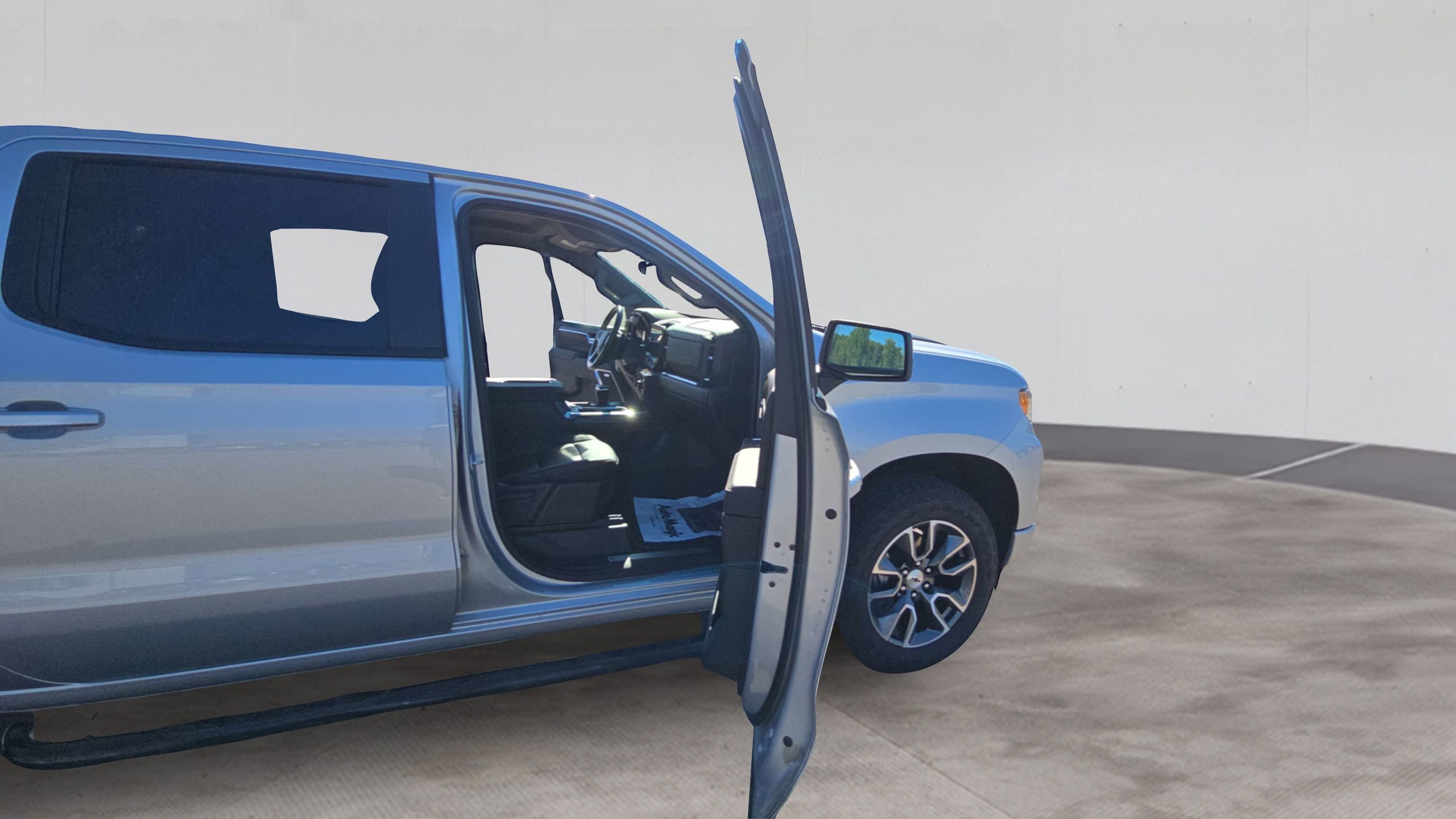 Used 2022 Chevrolet Silverado 1500 RST w/ Convenience Package II image 26