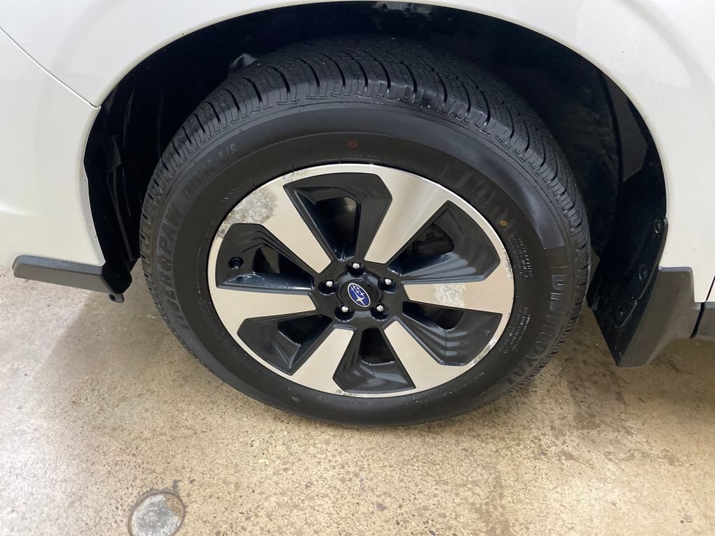 Used 2018 Subaru Forester 2.5i Limited AWD/4WD image 18
