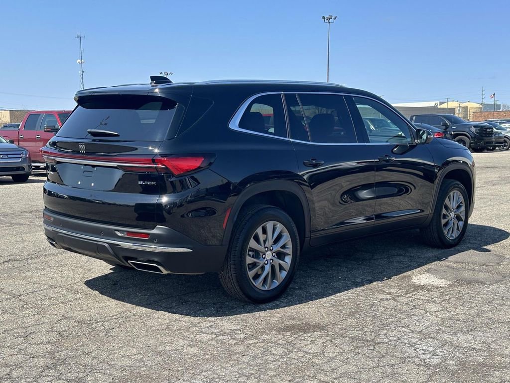 Certified 2025 Buick Enclave Preferred w/ Power Package image 4