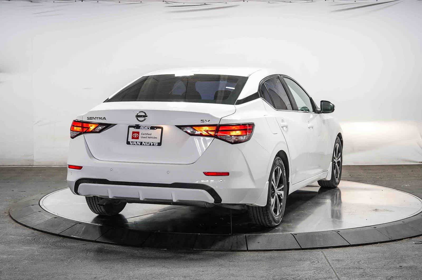 Used 2020 Nissan Sentra SV FWD image 4