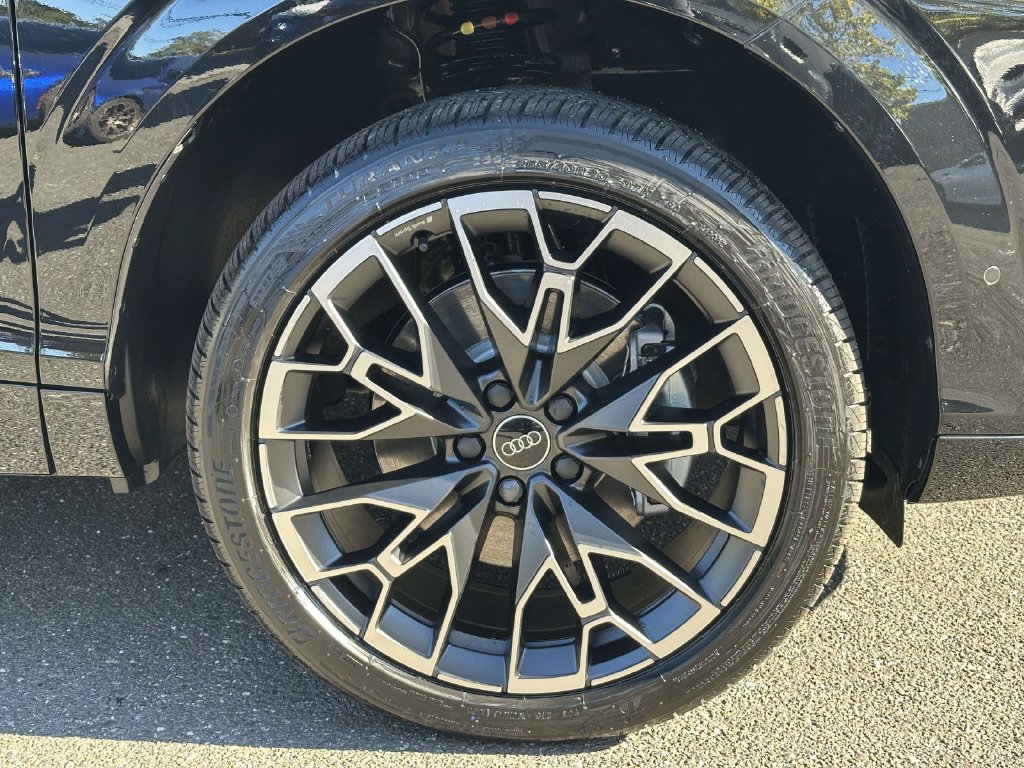 New 2026 Audi Q5 2.0T AWD/4WD image 12