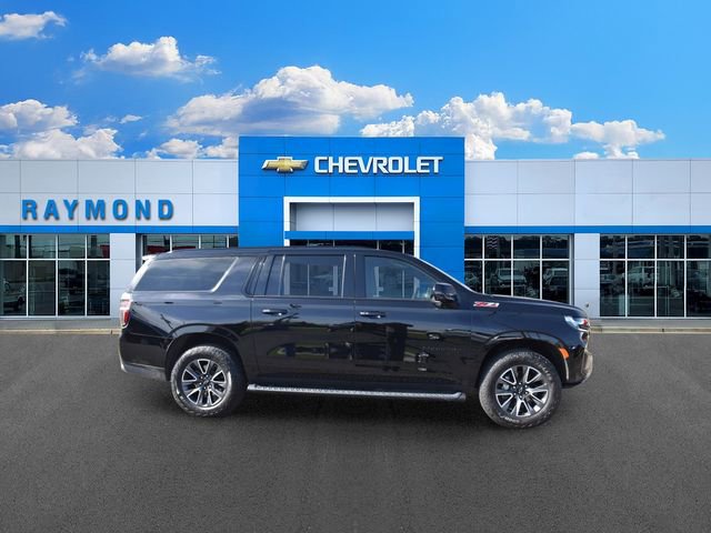 Certified 2023 Chevrolet Suburban Z71 w/ Z71 Off-Road Package AWD/4WD image 2