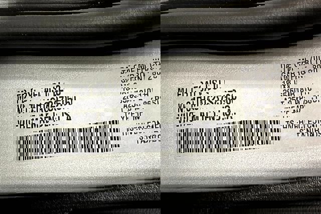 New 2025 Jeep Grand Cherokee Laredo image 9