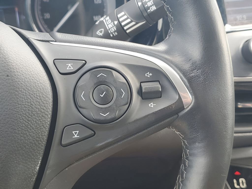 Used 2020 Buick Envision Essence image 36