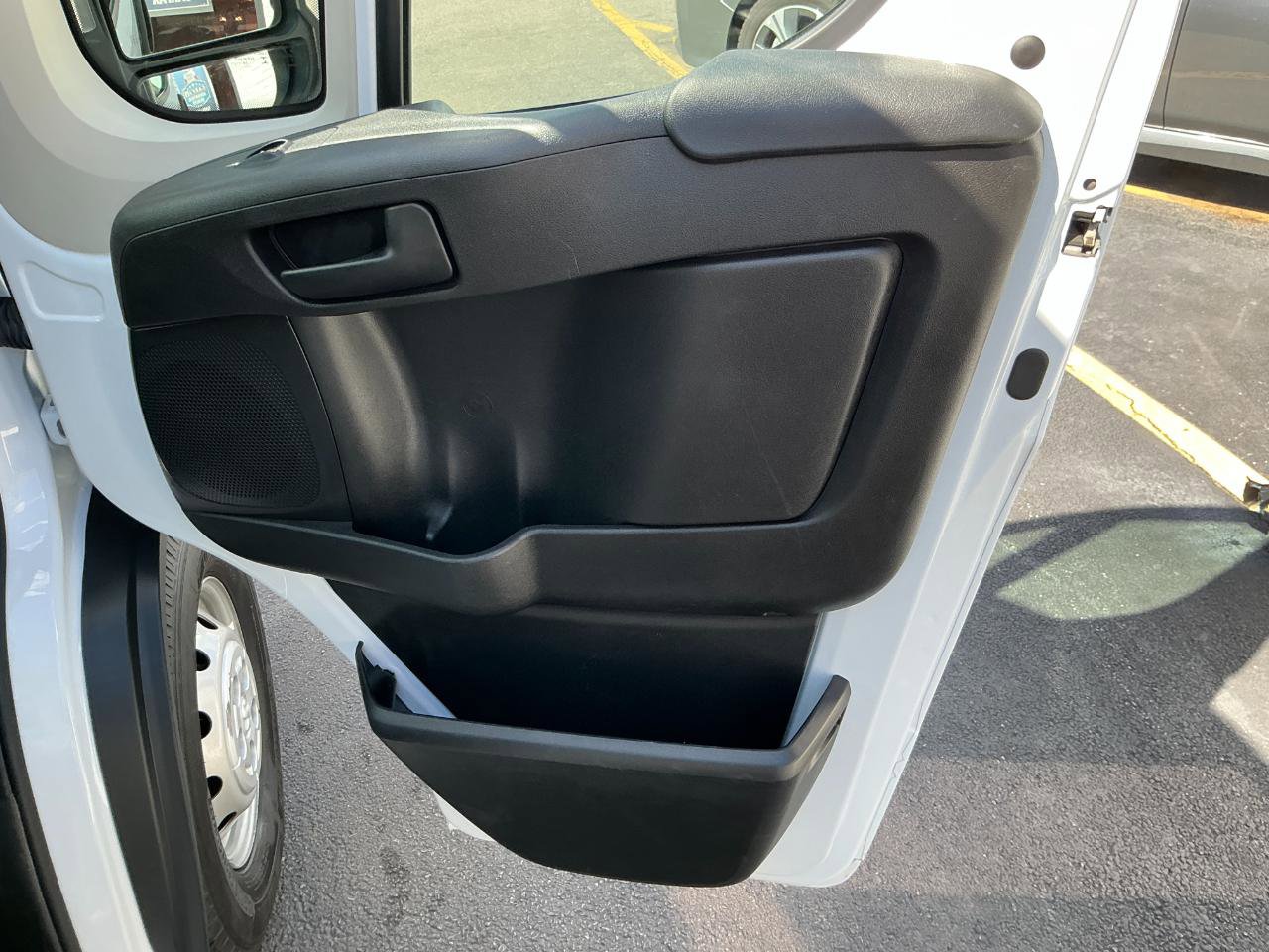 Used 2019 RAM ProMaster 1500 w/ Interior Convenience Group FWD image 27