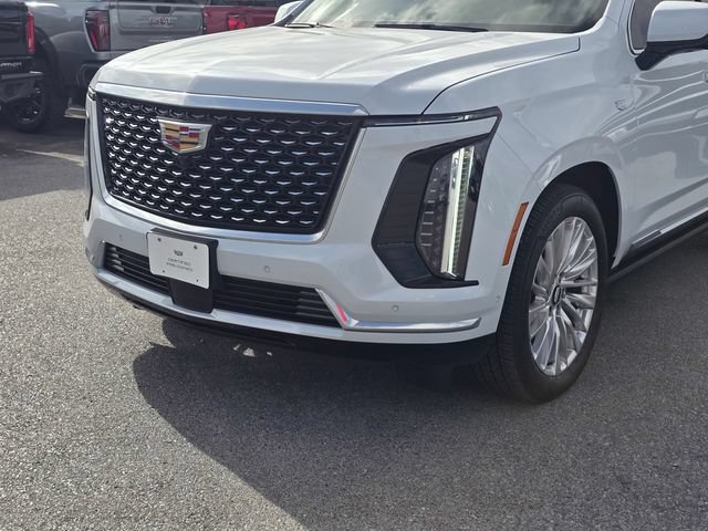 Used 2026 Cadillac Escalade Luxury w/ Touring Package RWD image 10