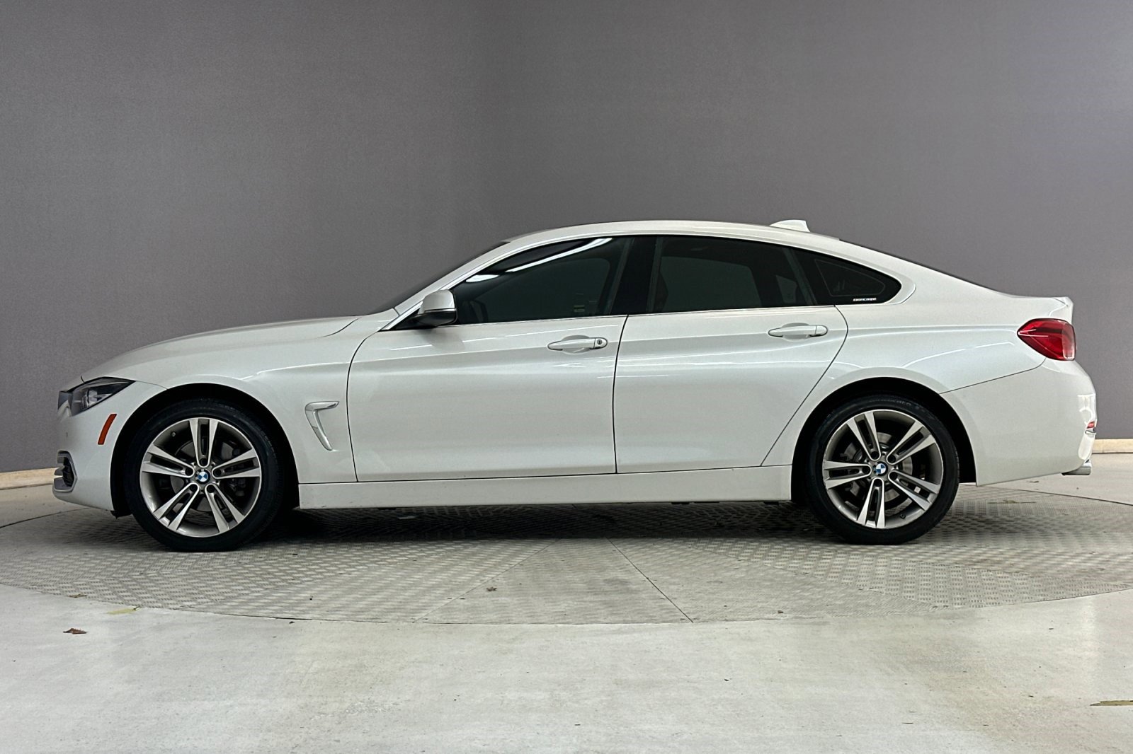 Used 2019 BMW 430i Gran Coupe xDrive AWD/4WD image 2