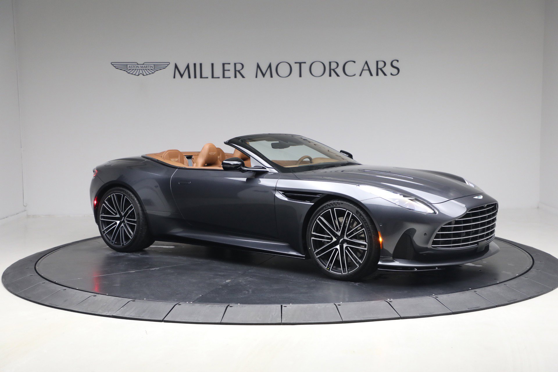 New 2026 Aston Martin DB12 Convertible image 10