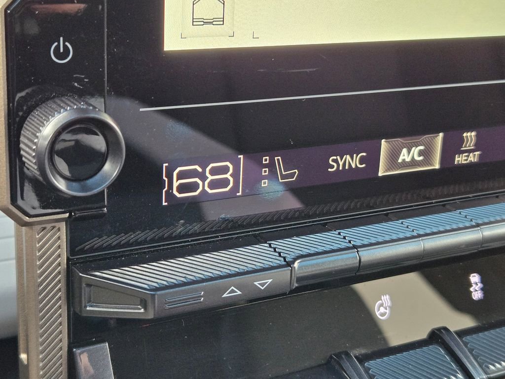 Used 2025 GMC Hummer EV 3X image 22