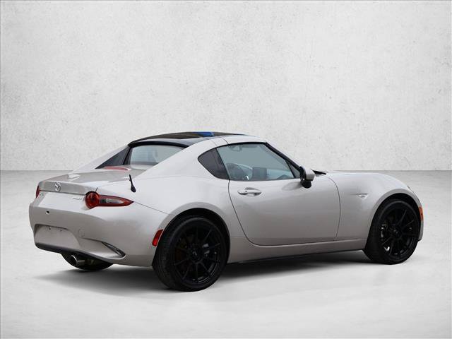 Used 2022 MAZDA MX-5 Miata RF Grand Touring RWD image 6