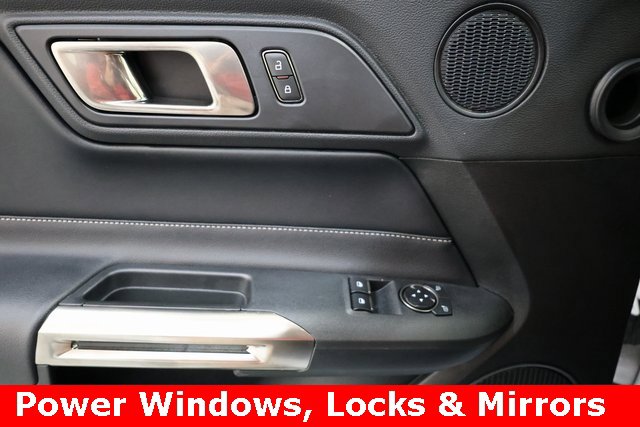 Used 2022 Ford Mustang Shelby GT500 w/ Technology Package image 43