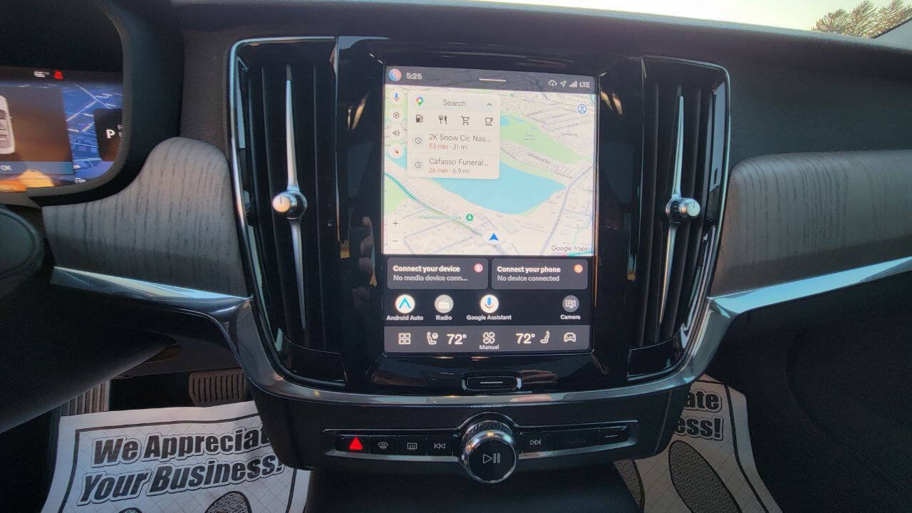 Used 2023 Volvo S90 B6 Plus AWD/4WD image 15