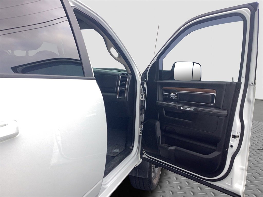 Used 2018 RAM 2500 Laramie w/ Sport Appearance Group image 37