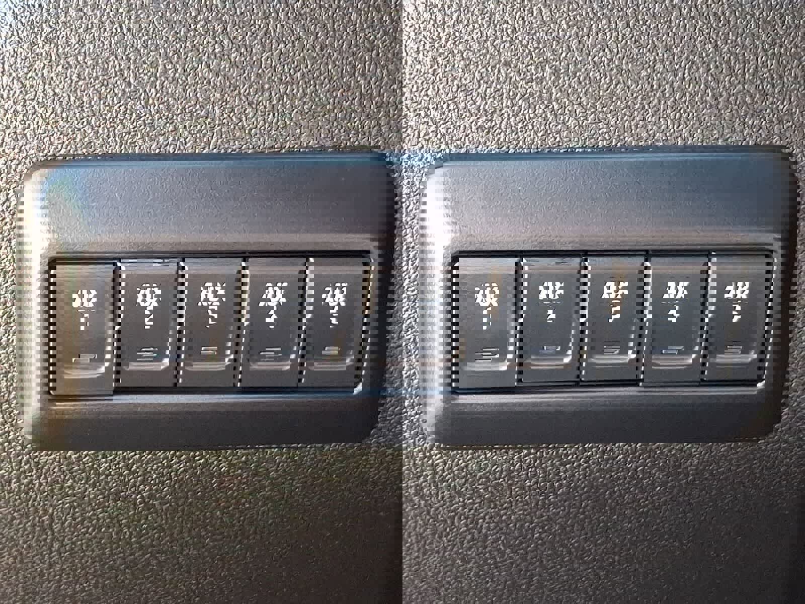 Used 2025 Chevrolet Silverado 2500 Custom w/ Custom Value Package AWD/4WD image 21