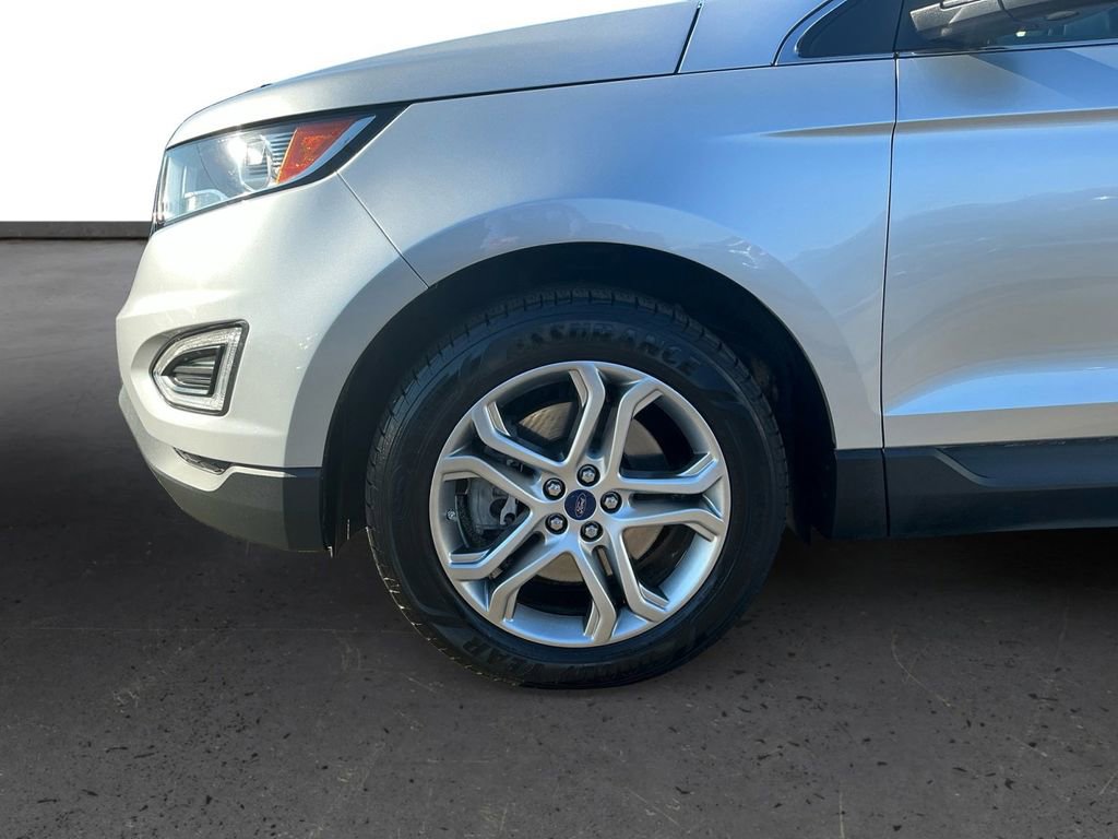 Used 2016 Ford Edge Titanium image 13