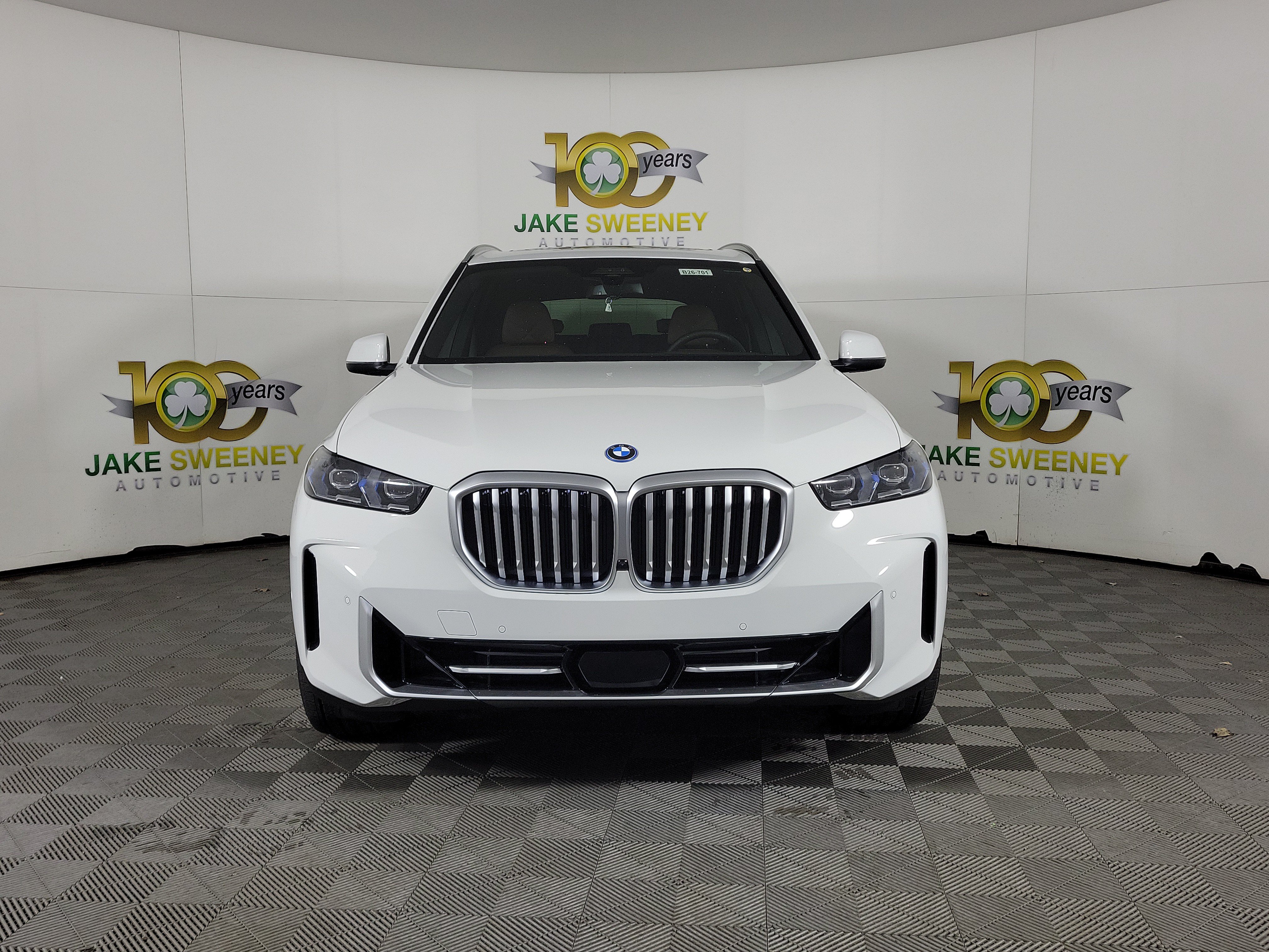 New 2026 BMW X5 xDrive50e AWD/4WD image 2