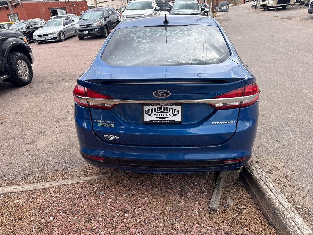 Used 2017 Ford Fusion Energi Titanium FWD image 6