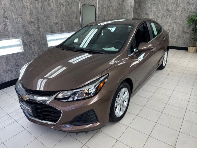 Used 2019 Chevrolet Cruze LT w/ Sun And Sound Package