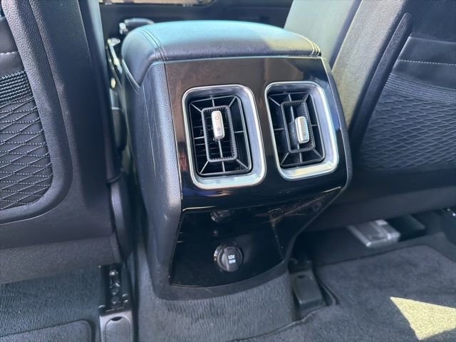 Used 2024 Kia Sorento SX image 28
