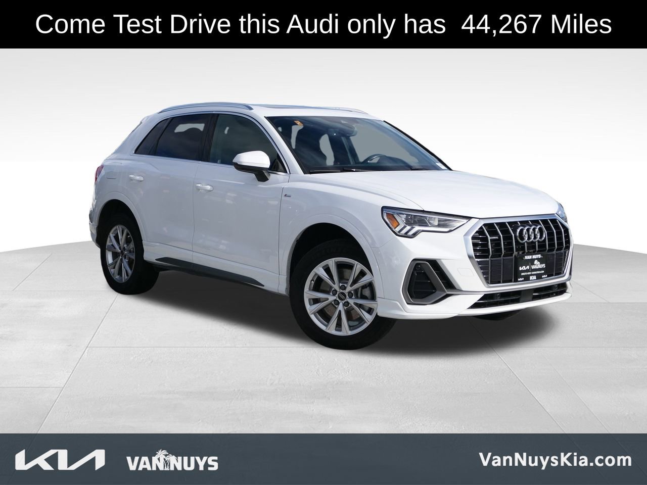 Used 2024 Audi Q3 2.0T Premium