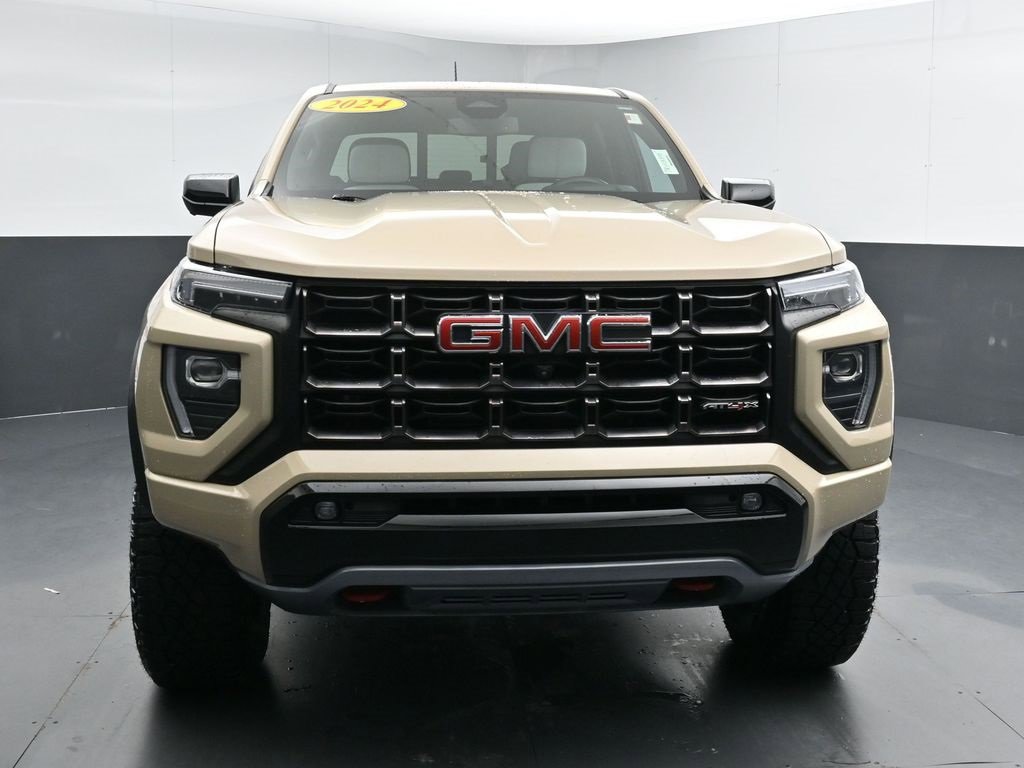 Used 2024 GMC Canyon AT4X image 3