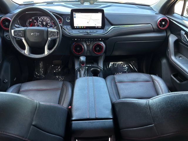 Used 2025 Chevrolet Blazer RS FWD image 13