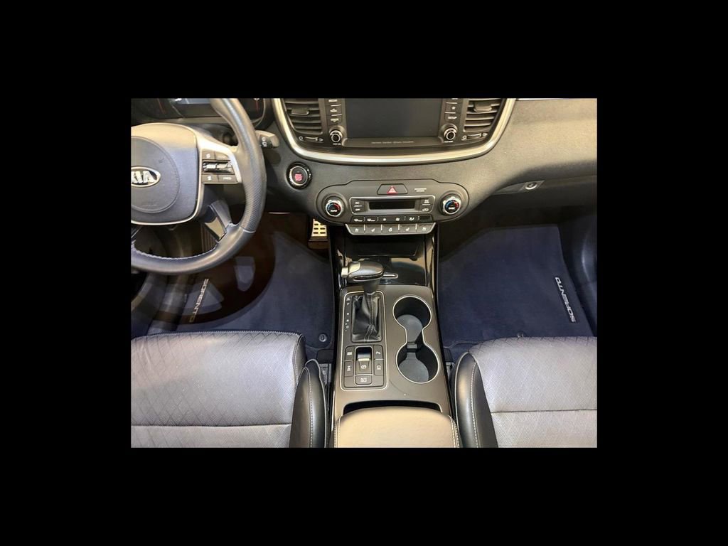 Used 2019 Kia Sorento SX AWD/4WD image 16