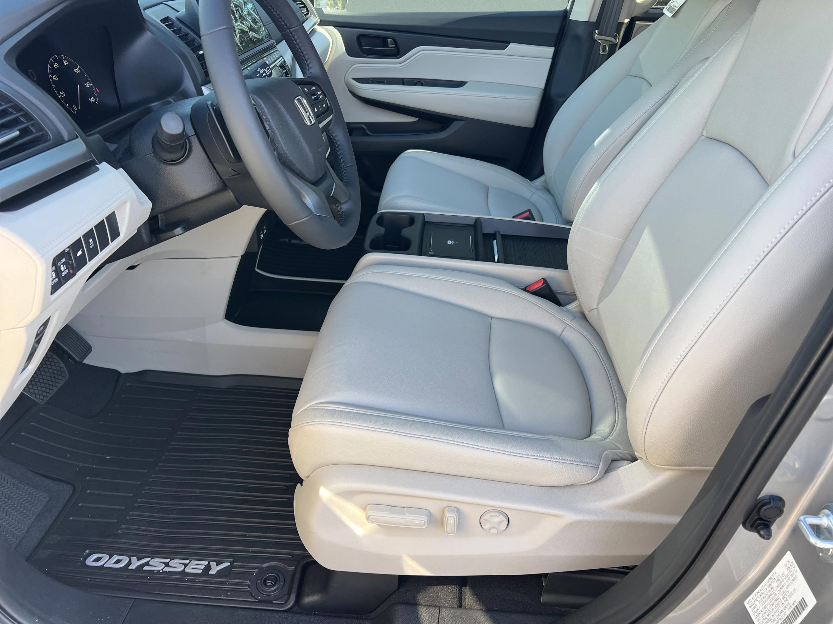 New 2026 Honda Odyssey EX-L image 30