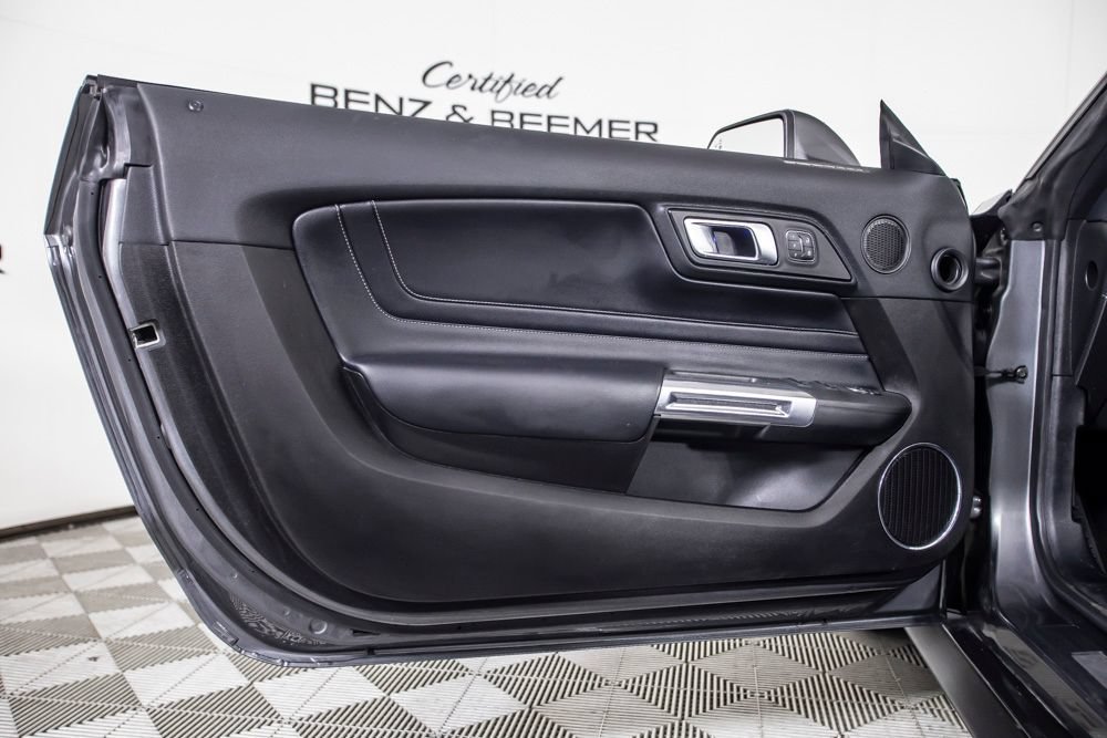Used 2021 Ford Mustang GT Premium w/ GT Performance Package RWD image 20