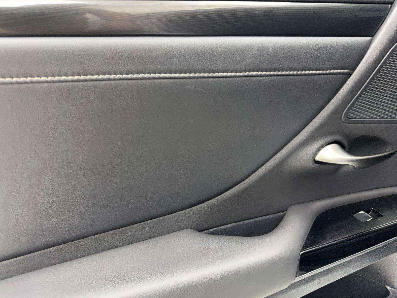 Used 2022 Lexus ES 350 w/ Accessory Package FWD image 39