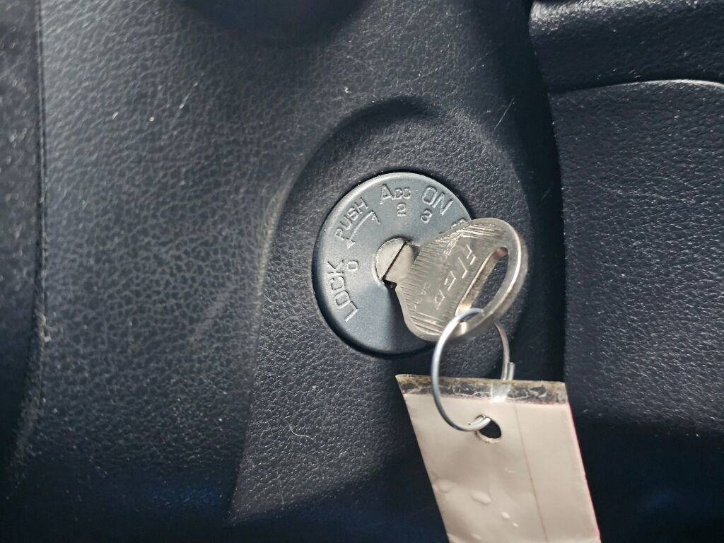 Used 2016 Nissan Versa S image 30