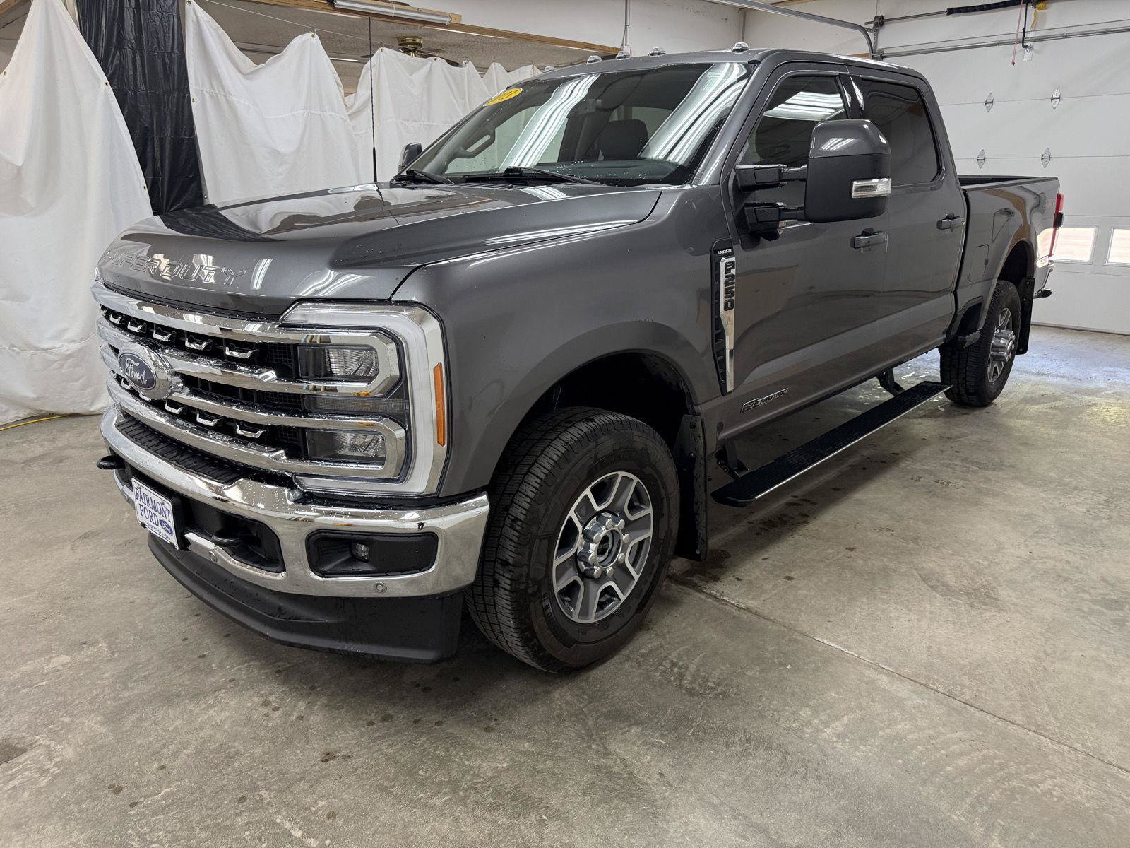 Used 2023 Ford F250 Lariat w/ Lariat Ultimate Package AWD/4WD image 4