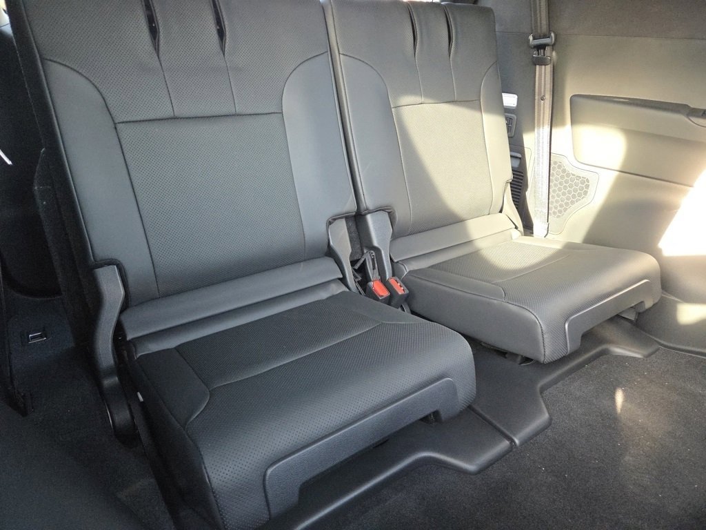 New 2025 Lexus LX 600 600 Premium image 43