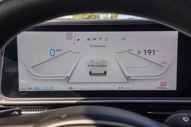 Certified 2024 Hyundai Ioniq 6 SEL RWD image 25