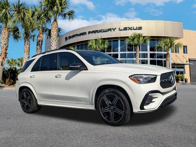 Used 2025 Mercedes-Benz GLE 350 4MATIC image 2