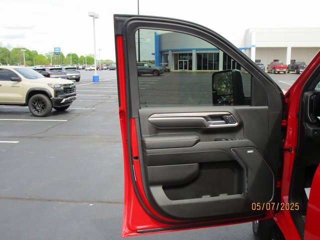 Certified 2024 Chevrolet Silverado 3500 LTZ w/ LTZ Premium Package image 14