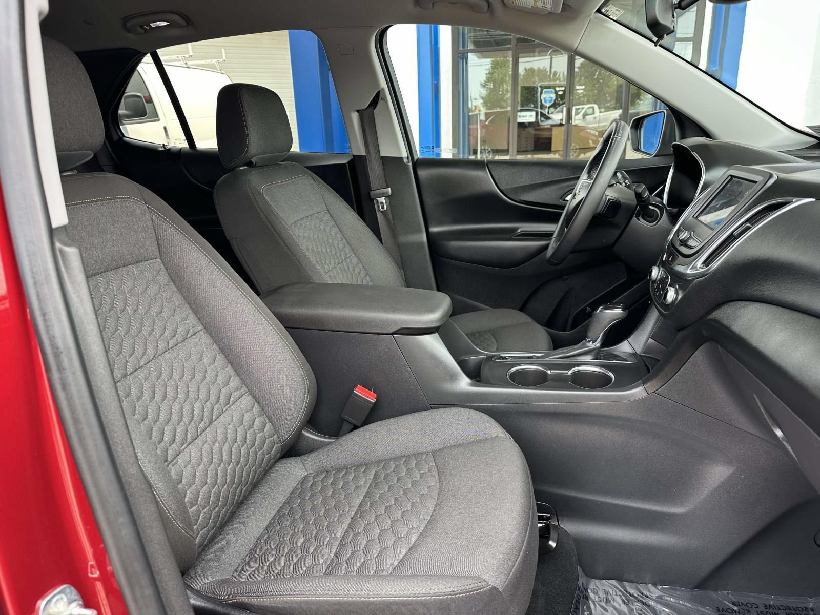 Certified 2020 Chevrolet Equinox LT FWD image 30