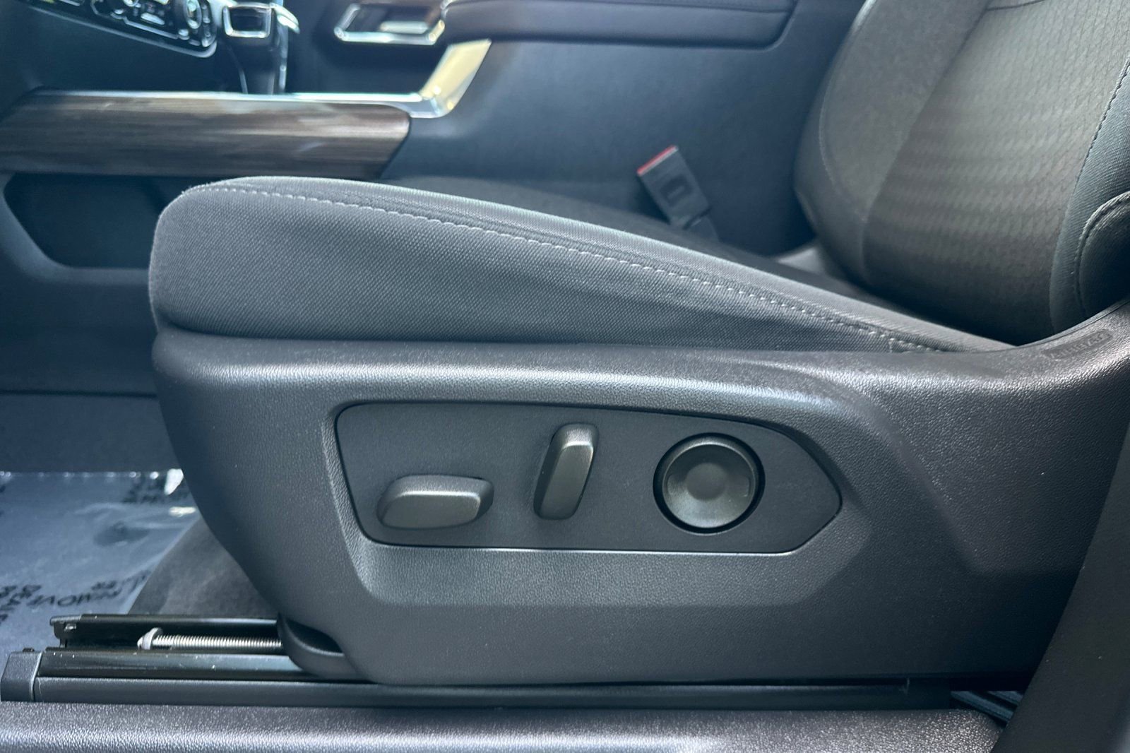 Used 2024 Chevrolet Silverado 1500 LT w/ Convenience Package II image 13