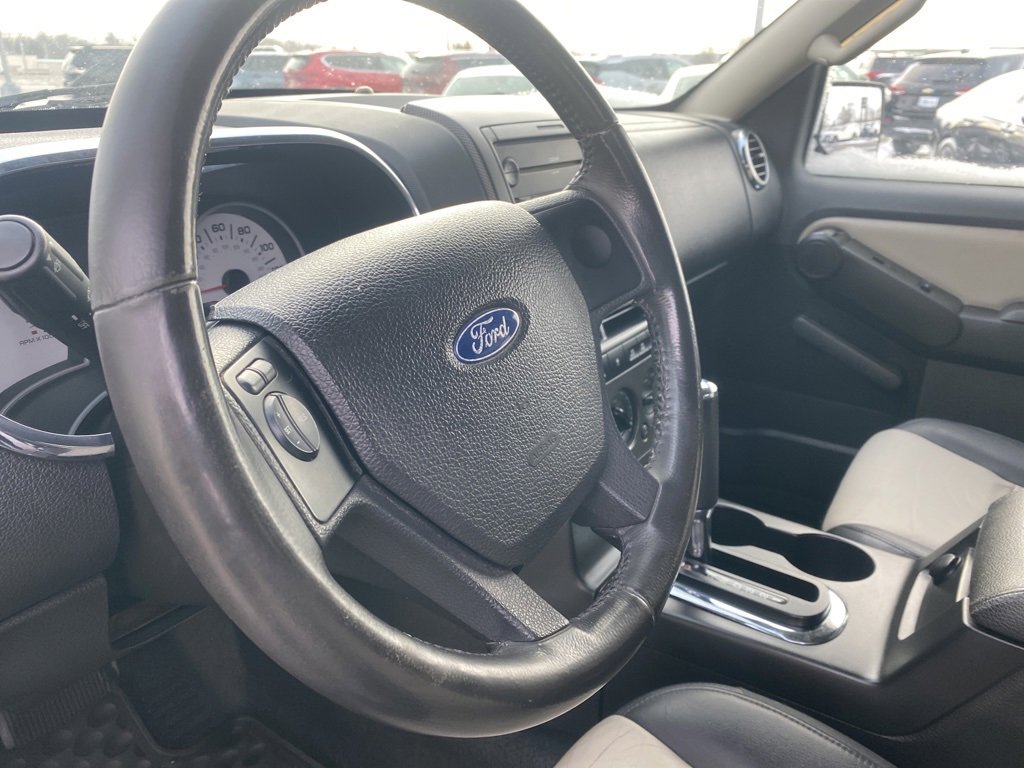 Used 2007 Ford Explorer Sport Trac Limited image 8