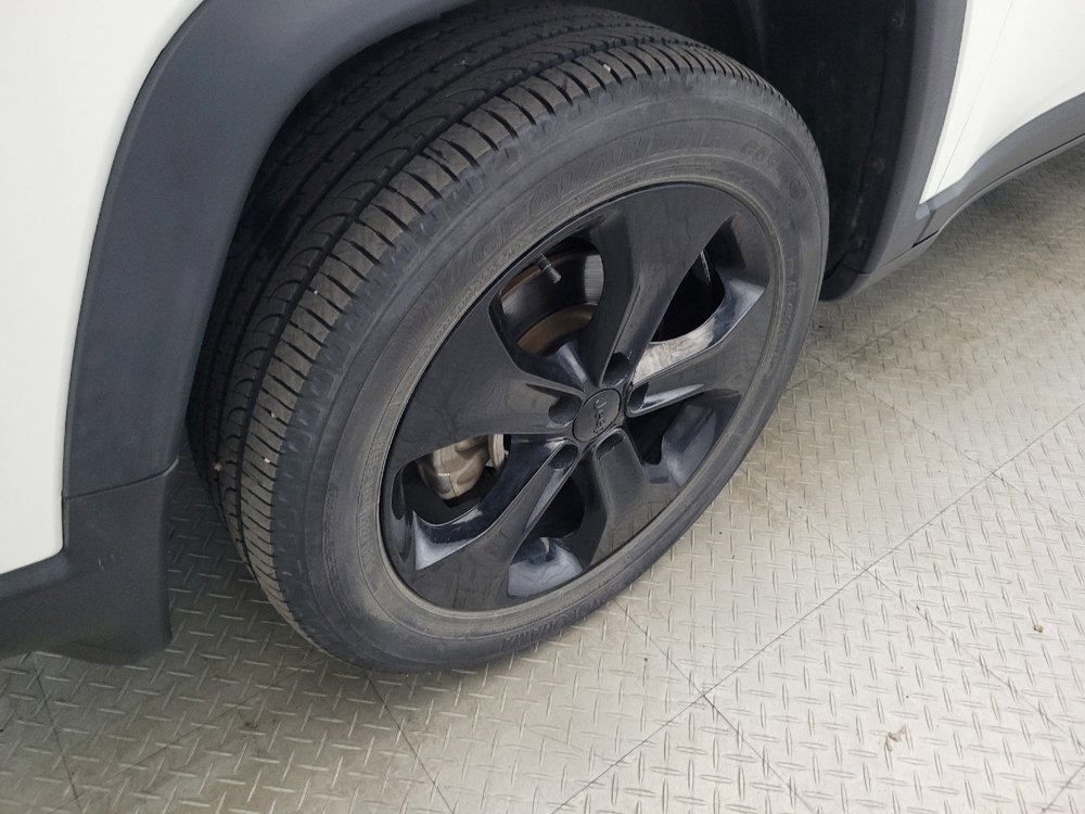 Used 2019 Jeep Compass Latitude AWD/4WD image 31