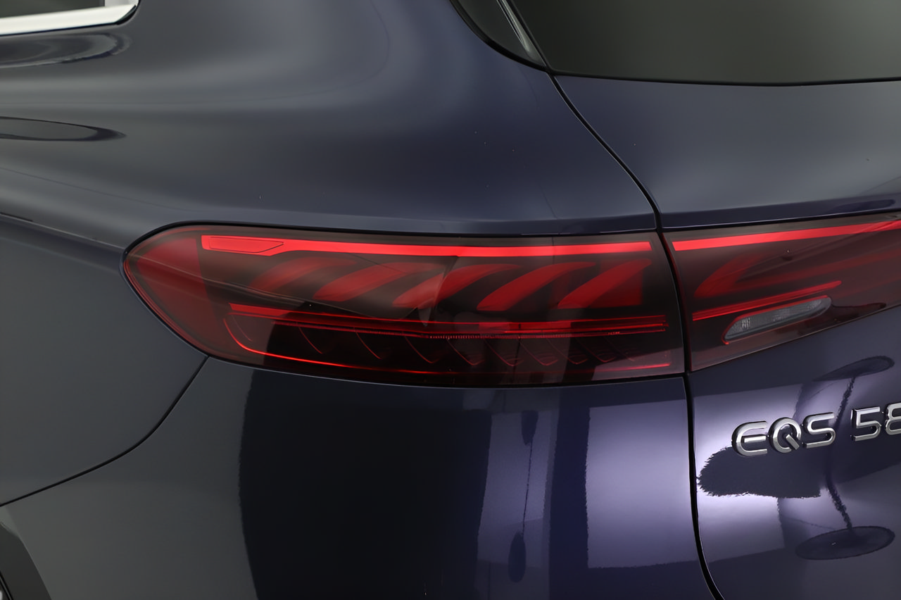 Certified 2023 Mercedes-Benz EQS 580 4MATIC SUV image 18