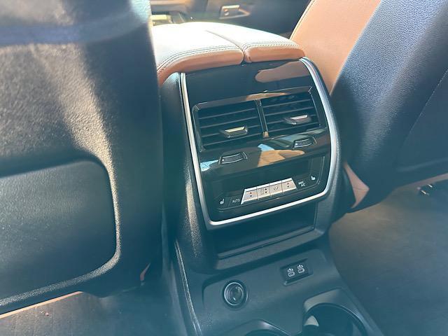 Certified 2024 BMW X7 xDrive40i w/ Executive Package image 19