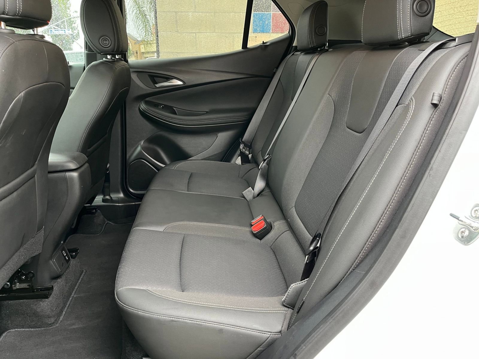 Used 2025 Buick Encore GX Preferred image 25