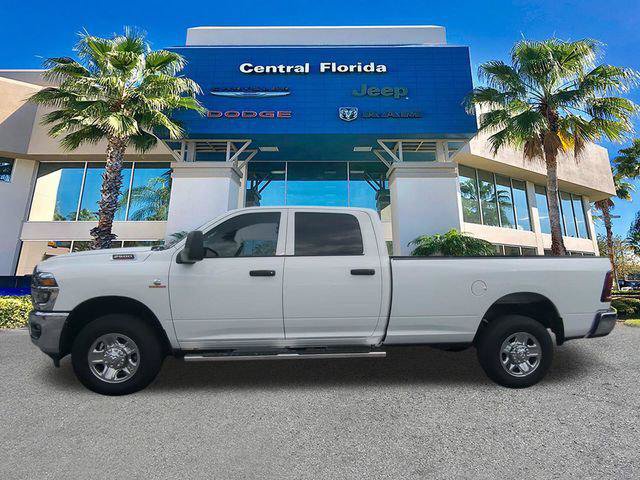 Certified 2025 RAM 2500 Tradesman w/ Chrome Appearance Group AWD/4WD image 8