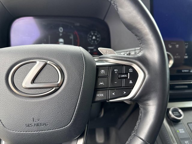 Certified 2024 Lexus GX 550 w/ Accessory Package (2T) image 29