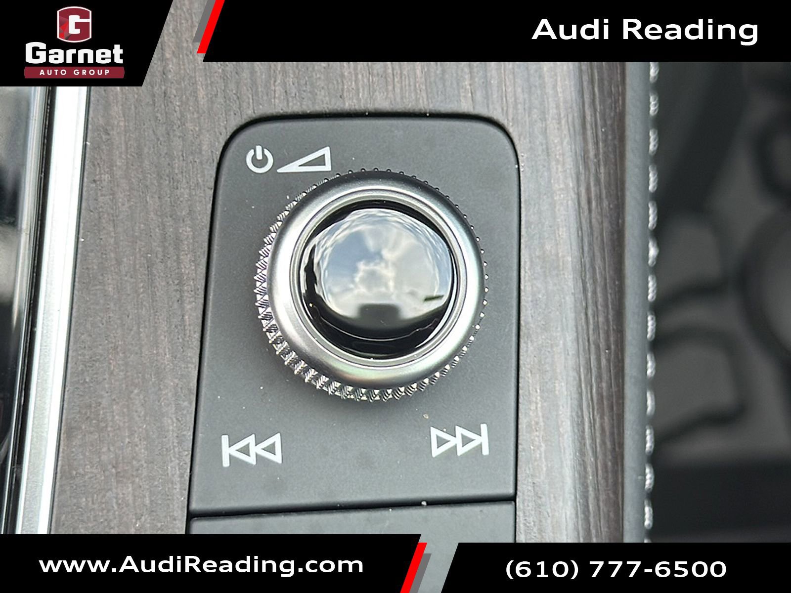 Used 2024 Audi Q5 e Premium Plus w/ Premium Plus Package image 15