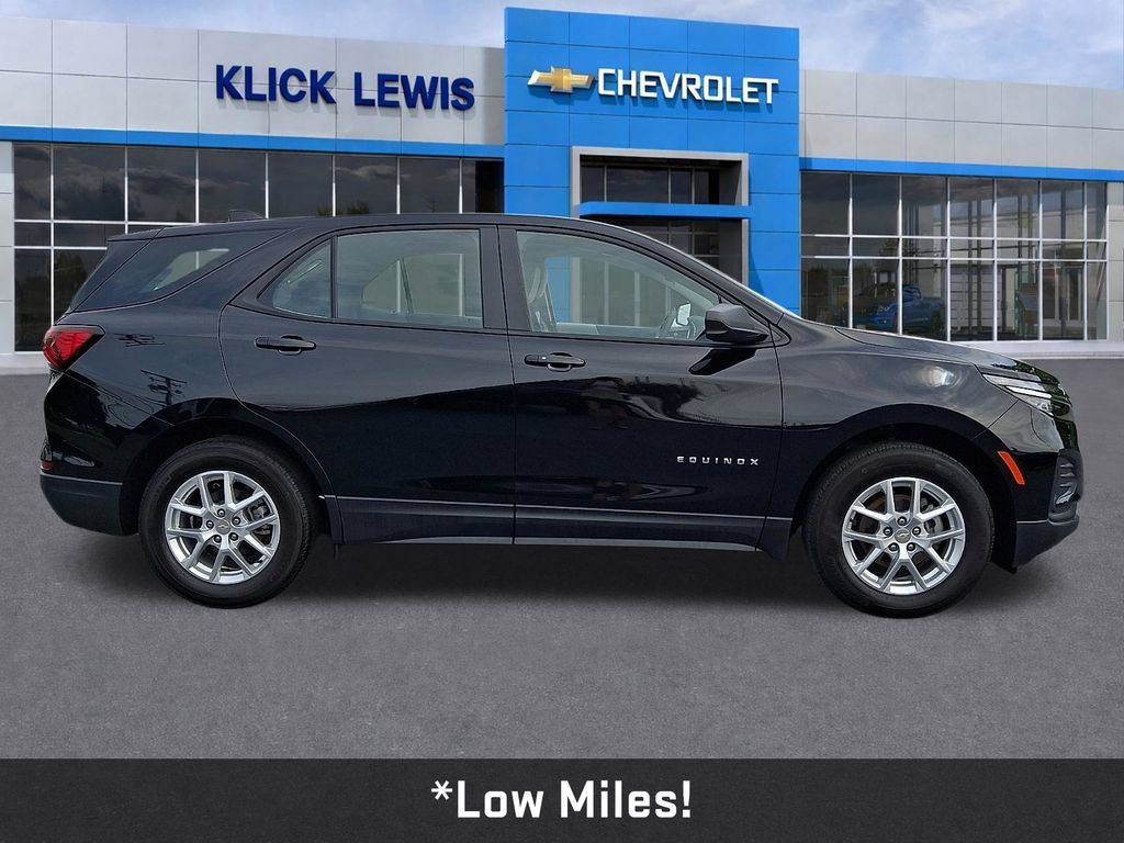 Used 2024 Chevrolet Equinox LS FWD image 9