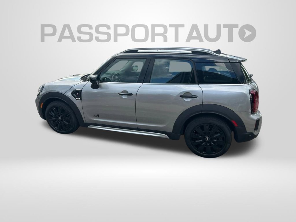 Certified 2024 MINI Cooper Countryman S w/ Premium Package AWD/4WD image 9