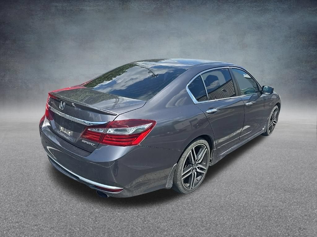 Used 2017 Honda Accord Sport image 7