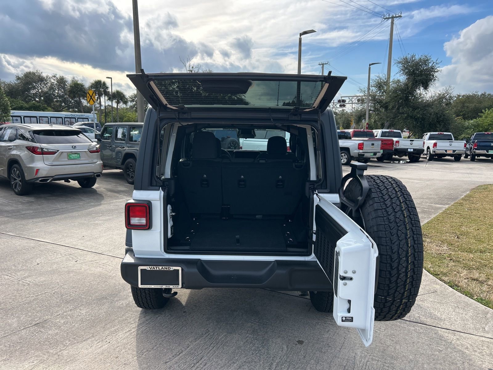 New 2026 Jeep Wrangler Sport S image 24